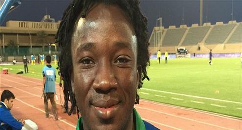 العروبة يتعاقد مع لاعب الأهلي السابق 